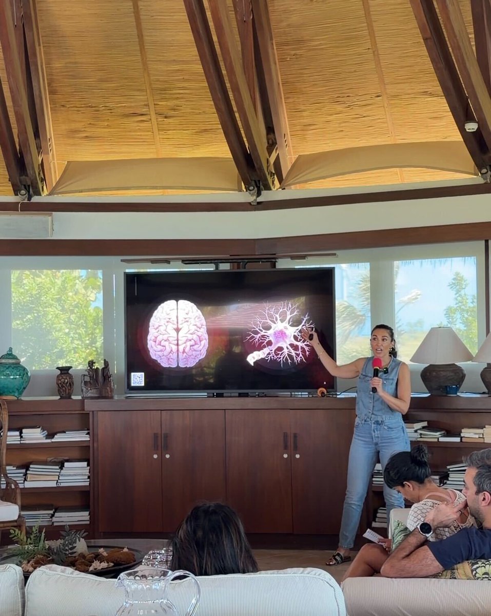 Jess Kane tweet media