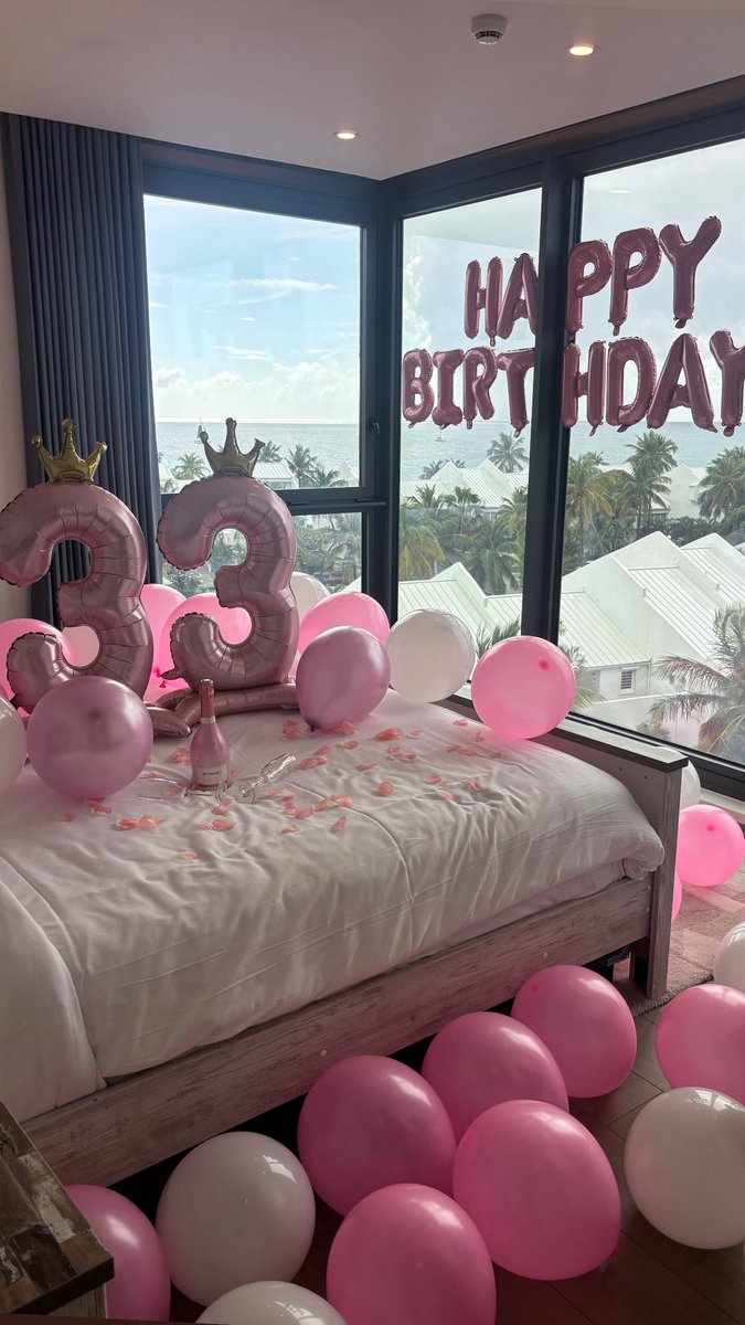 WealthSquad♻️ Ashley J tweet media