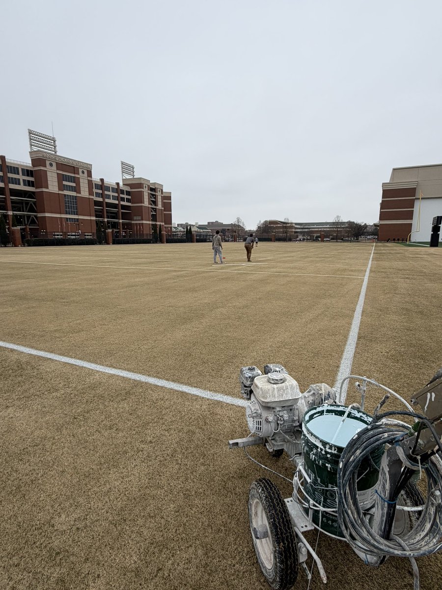 Austin Layton tweet media