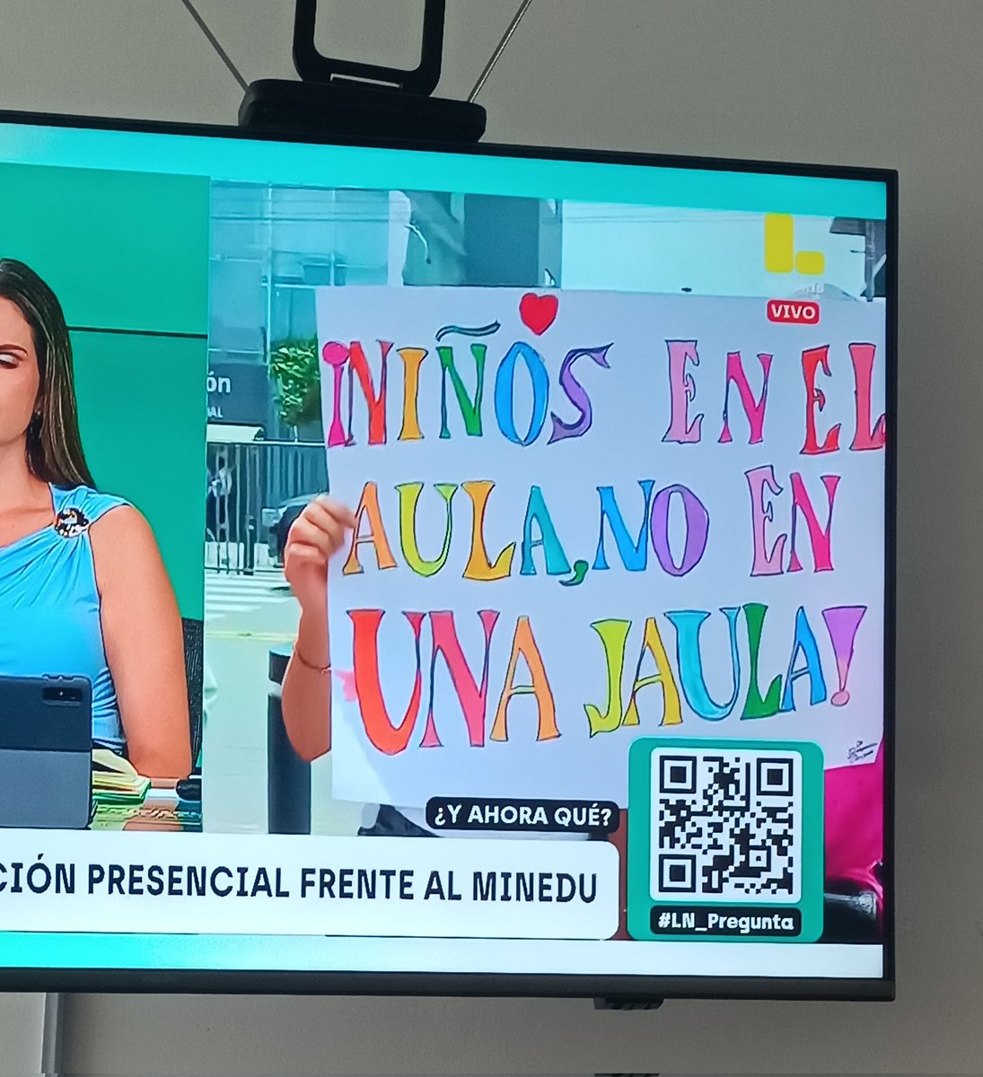 señora, la jaula es SU CASA, basta de estupideces.