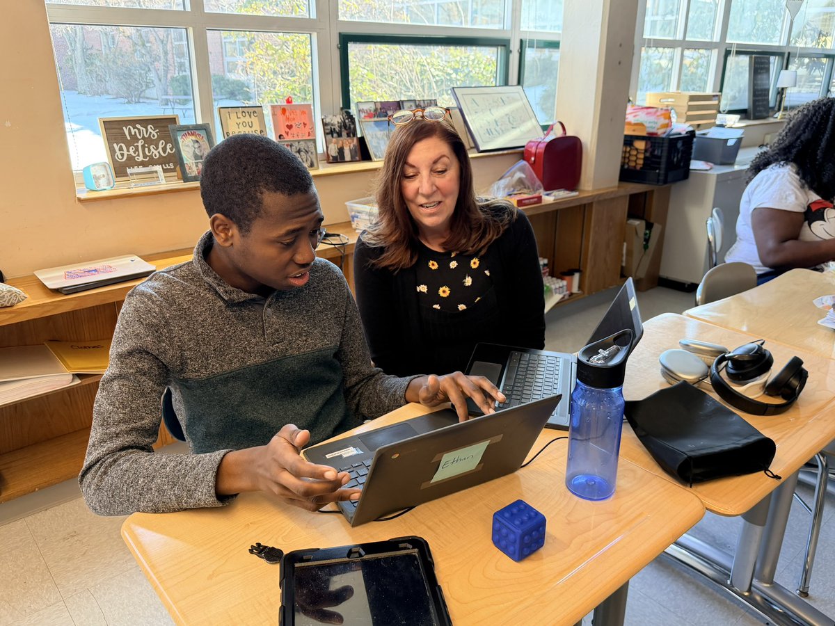 Kate DeLisle tweet media