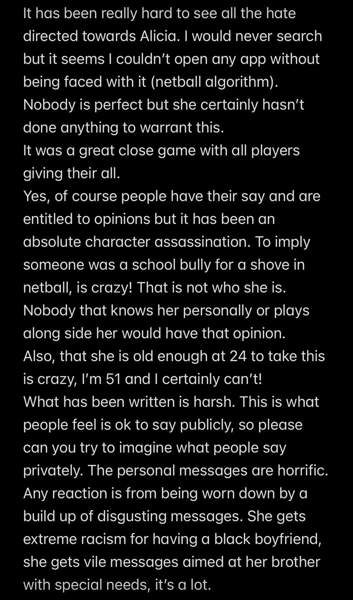 Claire Scholes tweet media