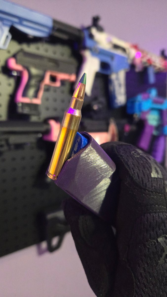 JMeZZ 💜🔫🖨 | Gunsmith Vtuber tweet media