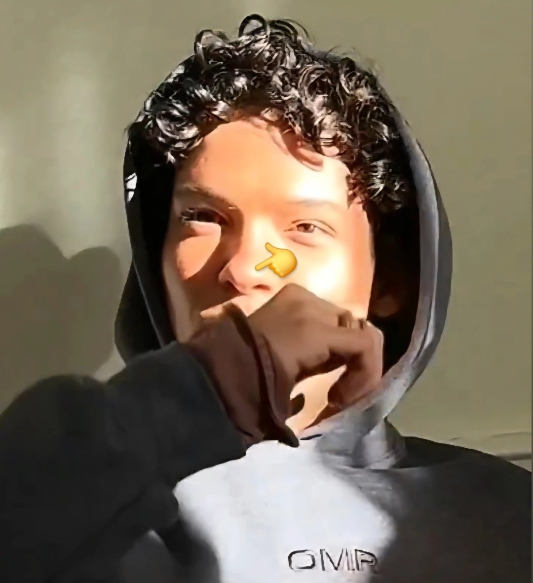 omar’s nose appreciation tweet media