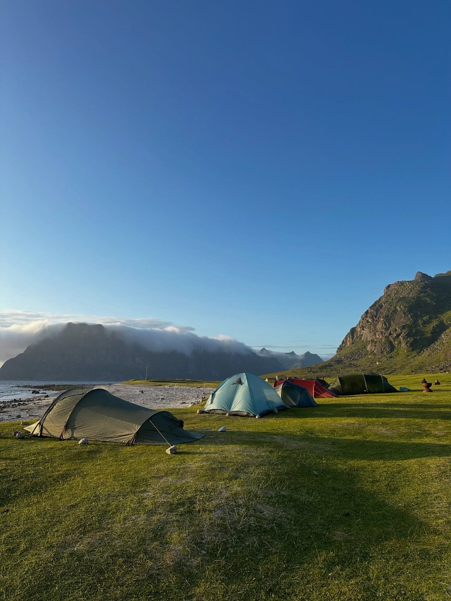 رحال tweet media