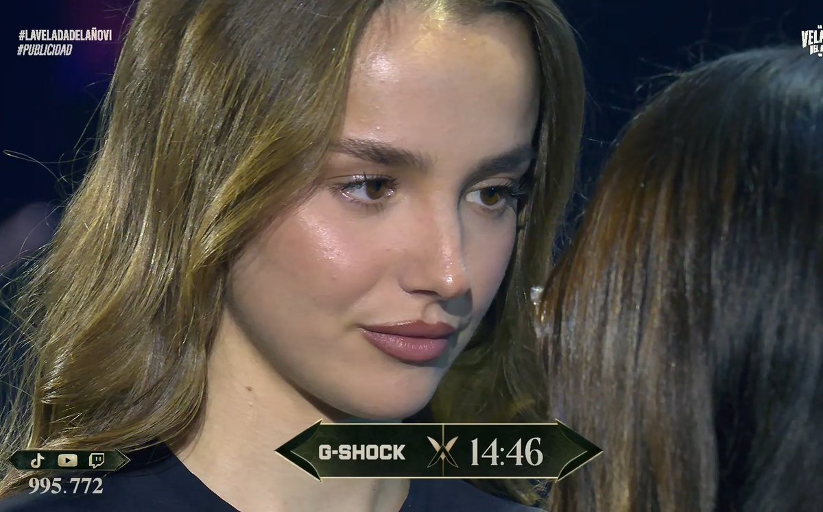 la cara de esta mujer #LaVeladaDelAñoVI