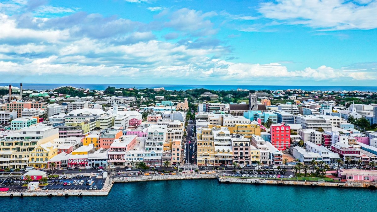 🇧🇲 tweet media