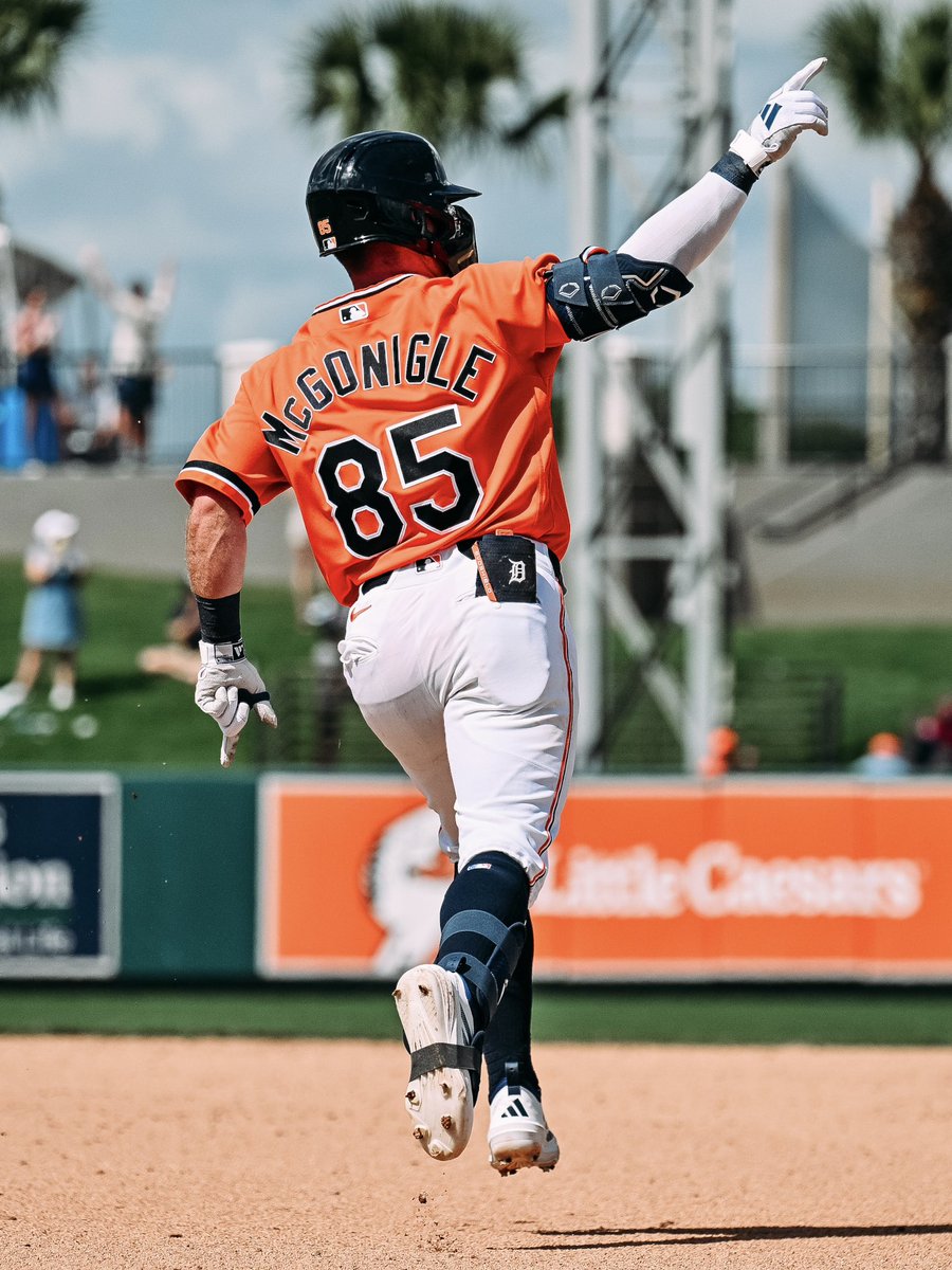 Detroit Tigers tweet media