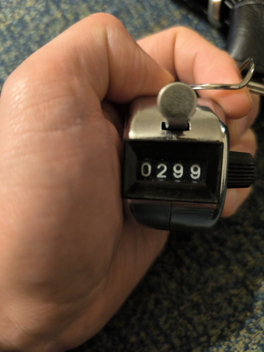 Slave/Pup/Clown Olly 🇳🇱🐽🤡 🔜 Beyond Darklands tweet media