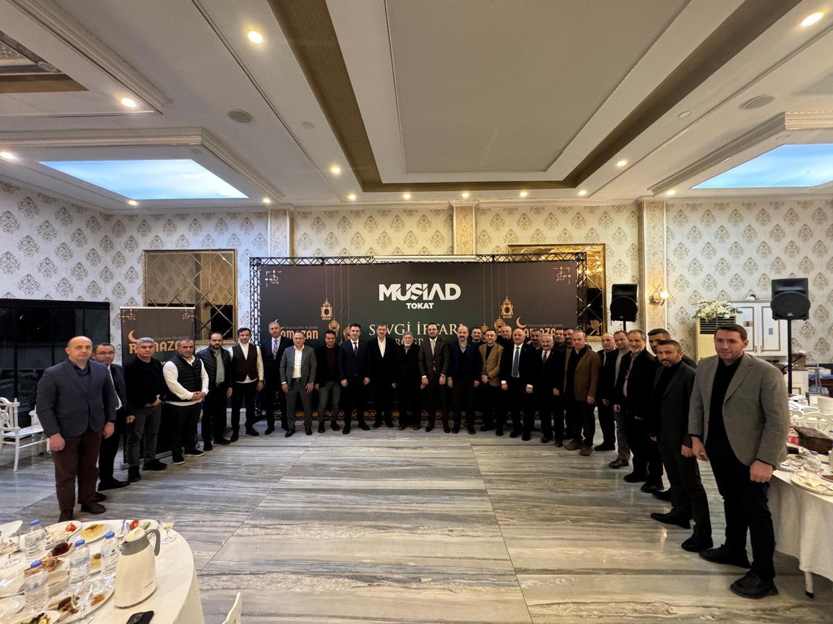 Ramazan ayının bereketini ve paylaşma ruhunu, Sevgi İftarı programımızda bir araya gelerek yaşadık.

MÜSİAD Tokat Şubesi olarak Çocuk Evlerinde kalan kıymetli çocuklarımızla aynı sofrada buluştuğumuz bu anlamlı programda; birlik, kardeşlik ve dayanışmanın en güzel örneklerinden
