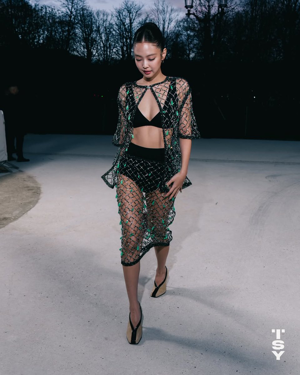 📸 260310 JENNIE attends CHANEL Fall Winter 2026 collection     

JENNIE CHANEL ICON   
#JENNIExChanelFW26 #CHANELFallWinter
#JENNIE <a href="/CHANEL/">CHANEL</a>