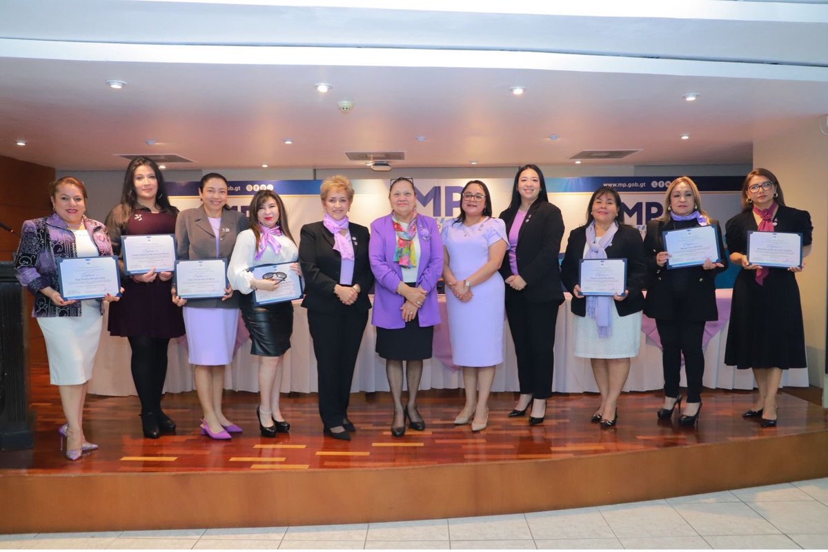 María Consuelo Porras tweet media