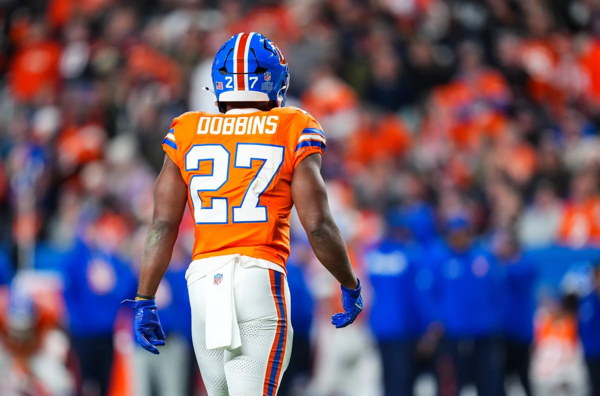 SleeperBroncos's tweet photo. The Broncos are re-signing RB JK Dobbins on a 2-year deal and keeping him in the Mile High, per @mikeklis9news 👏

They finally make their first (significant) move in free agency https://t.co/278OTxlgP8