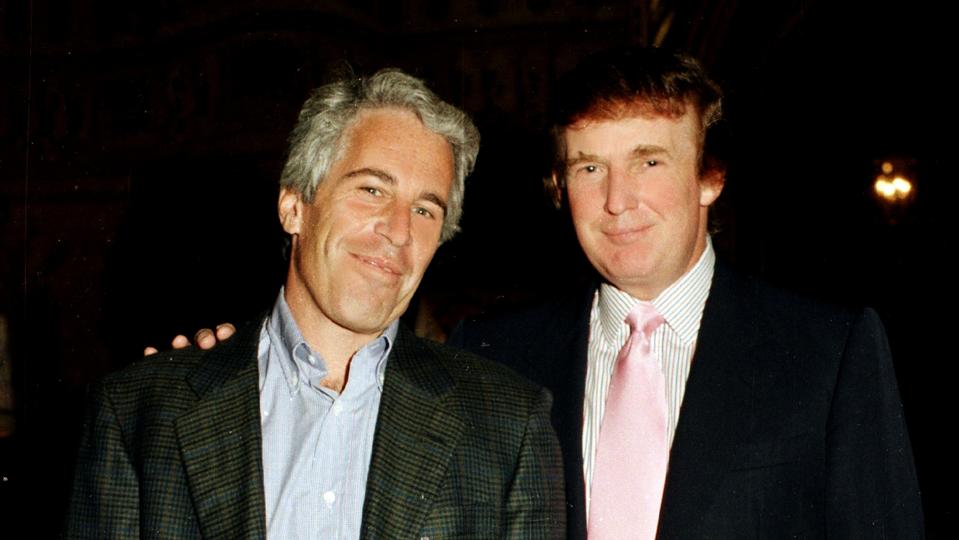Forbes's tweet photo. Epstein Files Accusations Against Trump: What We Know—And Don’t Know
https://t.co/Xlh2d1fz6R https://t.co/b4DCkVmc6A