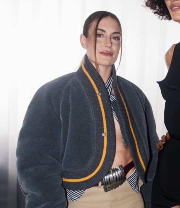 *sin jaqueta, sin jaqueta, sin jaqueta* 🙏🏼🙏🏼