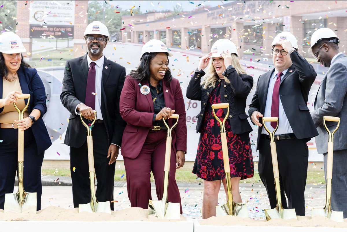 Sheila Adams tweet media