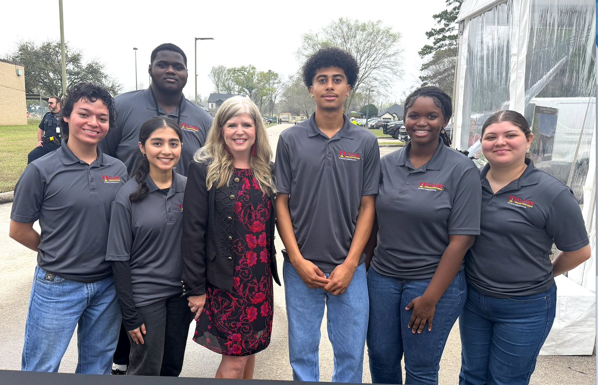 Sheila Adams tweet media