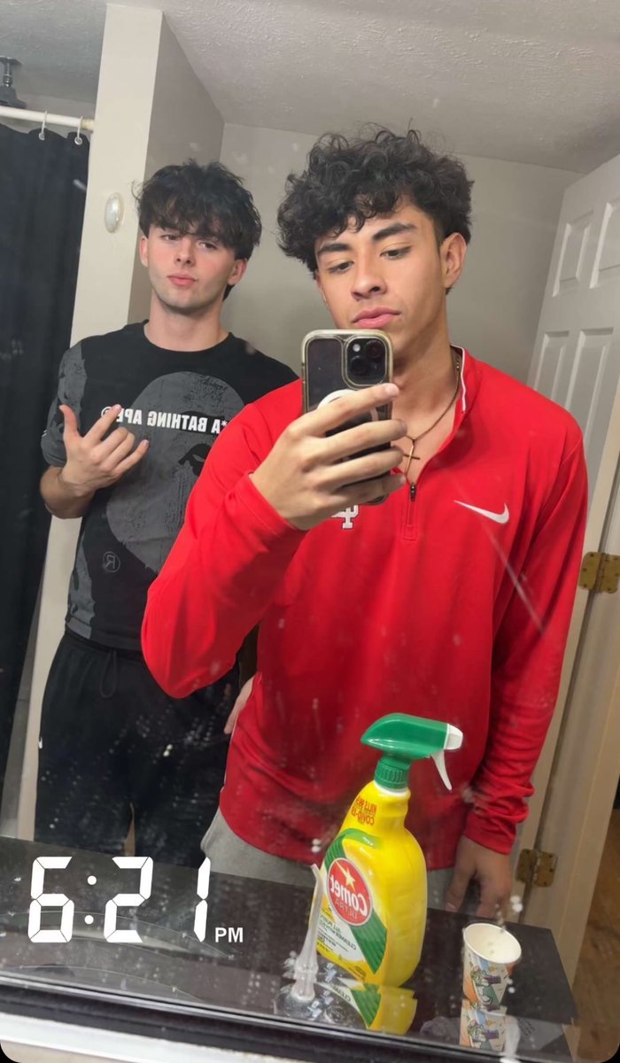 ThePrettyBois's tweet photo. https://t.co/erM6rmW01U