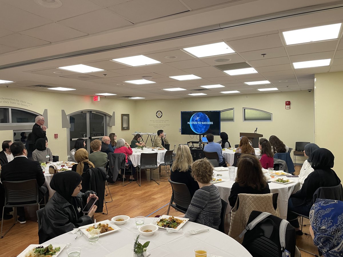 Rumi Forum tweet media