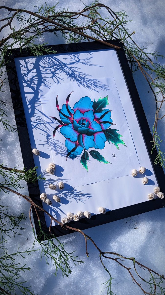 kristaroses666's tweet photo. Here's a flower for u 🖤 https://t.co/XTocCniEP3