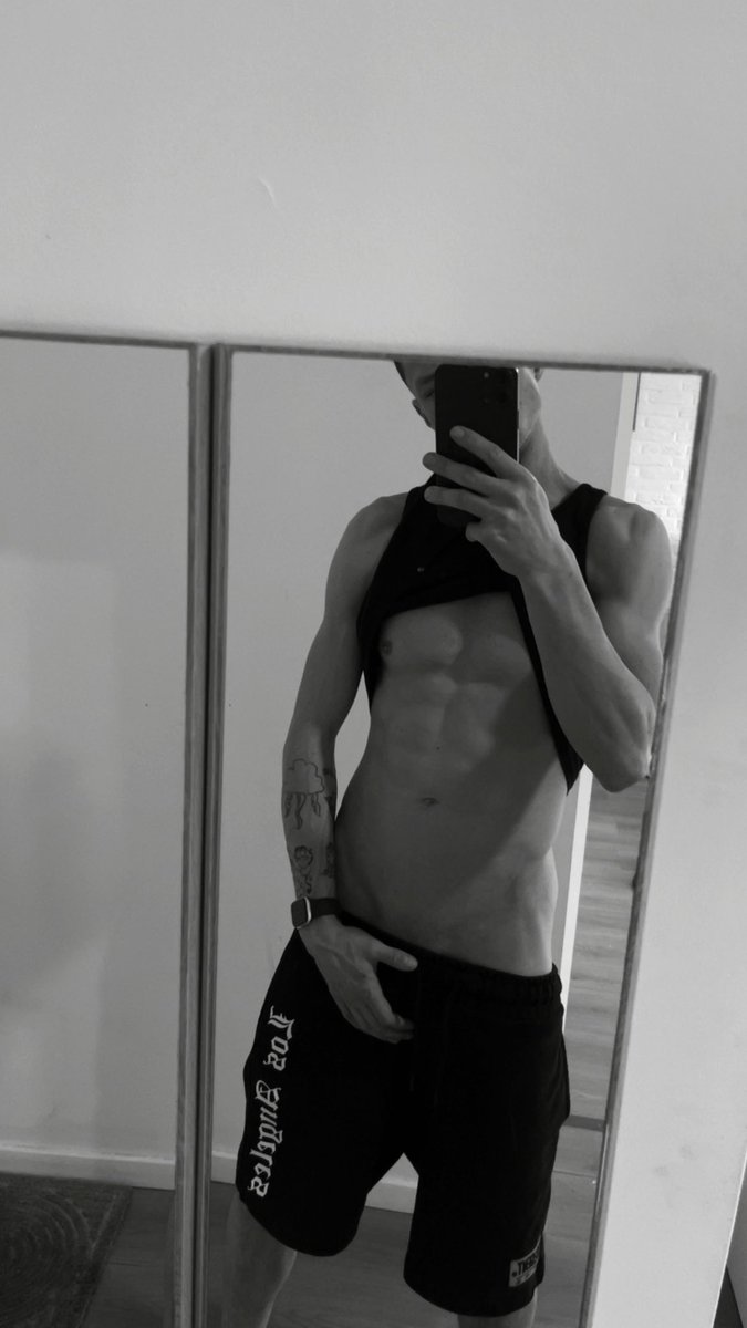 Kamilo.o.o tweet media