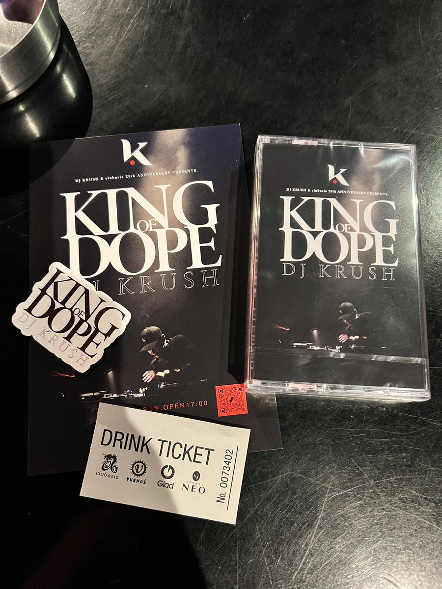 rhymeofmidnight's tweet photo. #集合 #clubasia 

今年も、この季節になりましたね♪ 
乾杯しましょう！！　

#kingofdope #djkrush https://t.co/4ynI4iw1Di