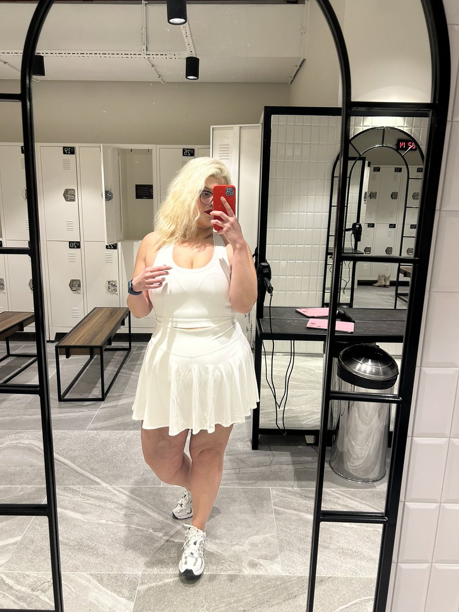 Gökçesu ♡ tweet media