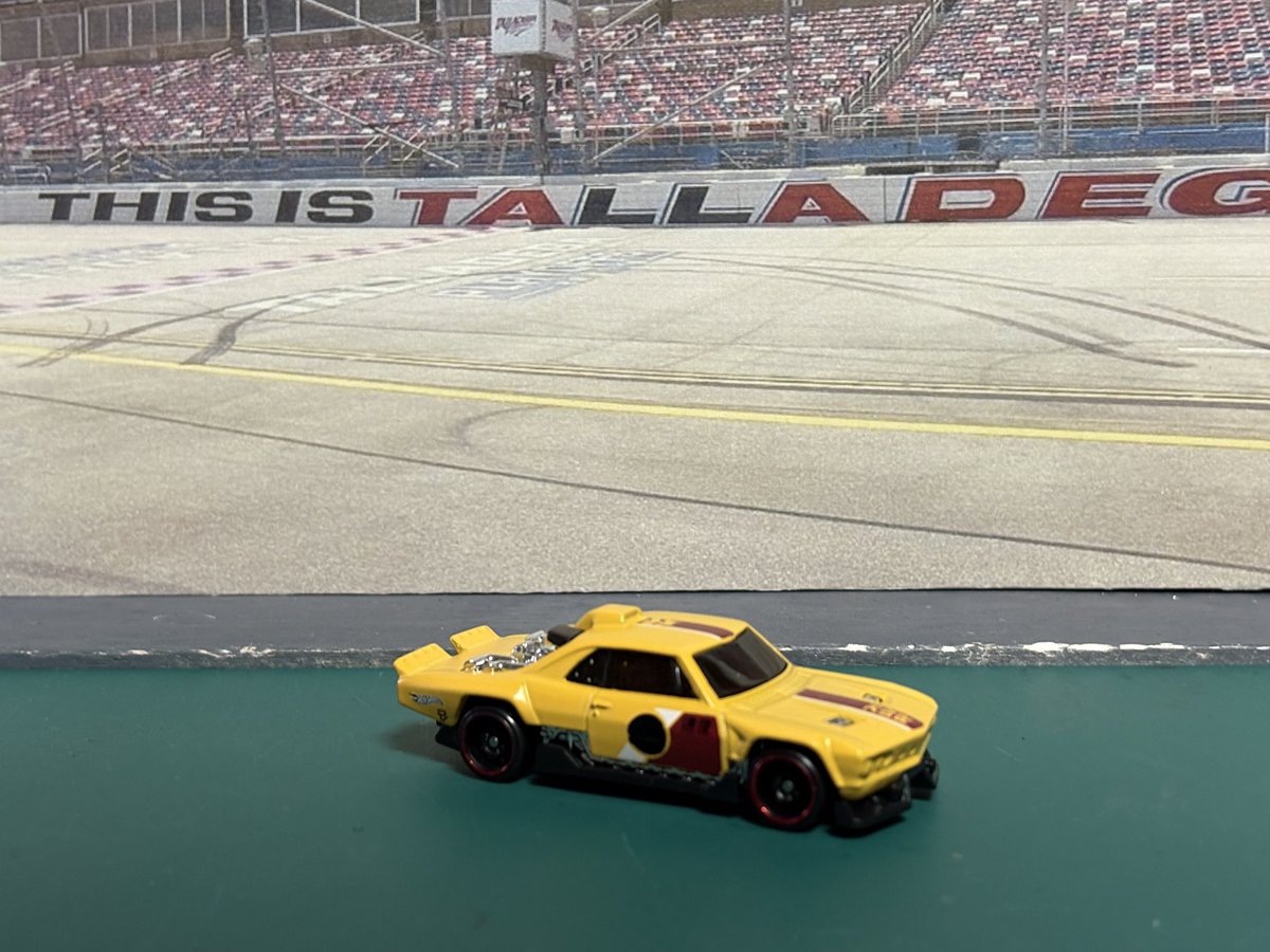 porschegmbh's tweet image. #ホットウィール  #Chevy  #vairstrike  #速度 
おはようございます☀️エンジンパンパンのやりすぎチューンドチーム「速度」👍