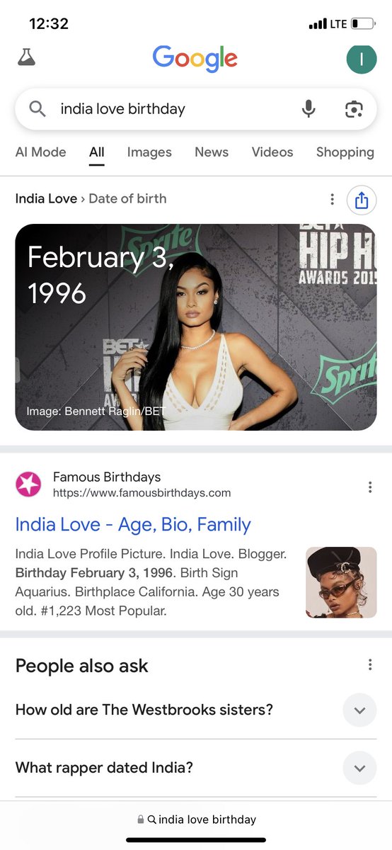NUGZSQUAD's tweet photo. @CutnPaid You suck for posting fake ages you know internet people believe anything #thumpsdown https://t.co/NdmMRKQhmT