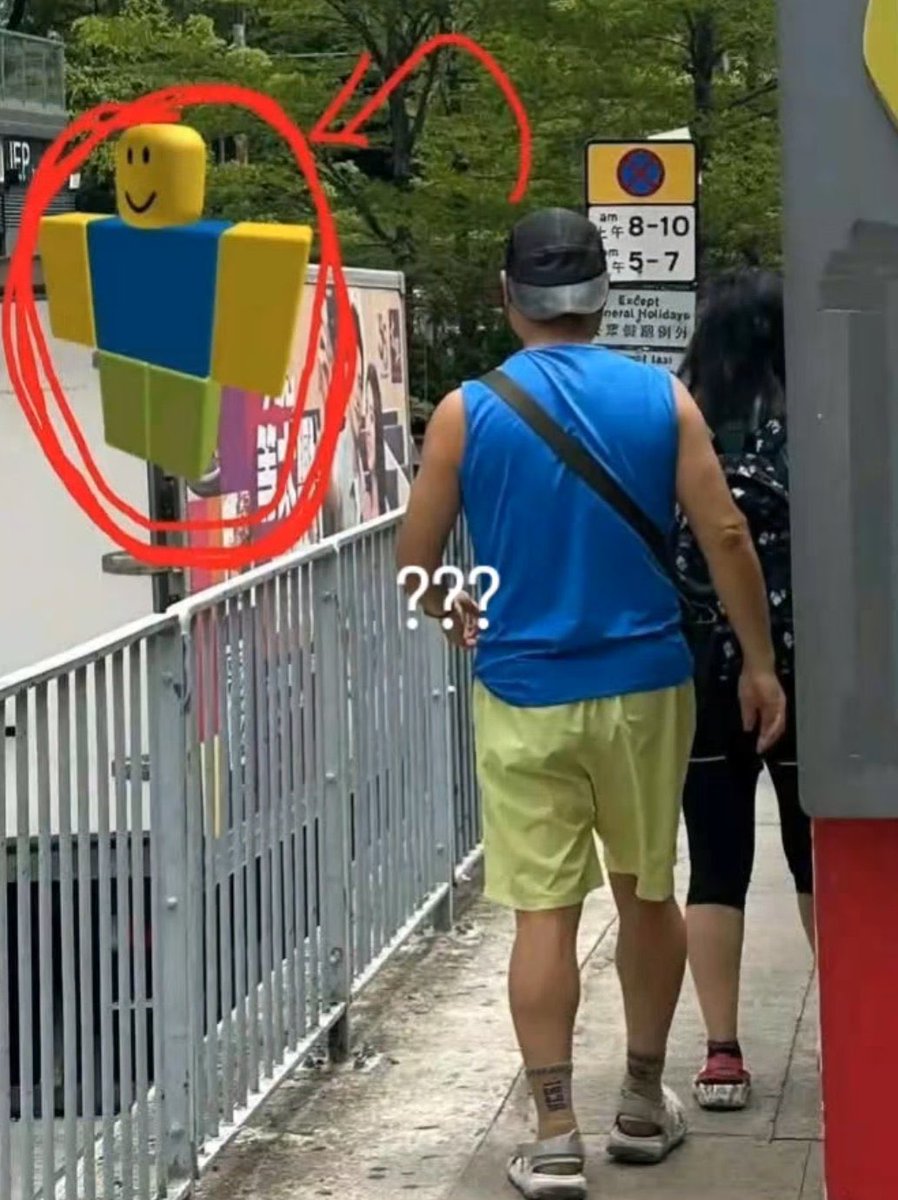 Blox Humor (@bloxhumor) on Twitter photo 