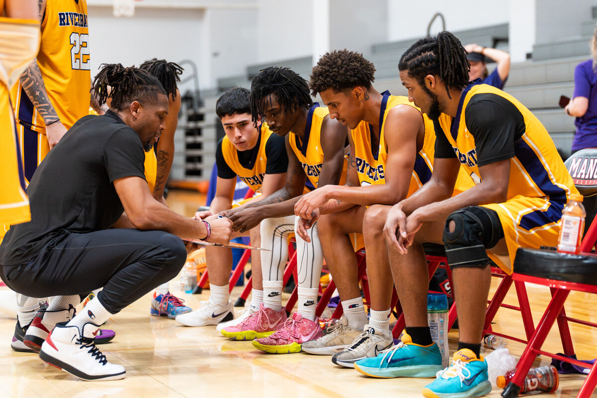 ACC District 🦇 tweet media