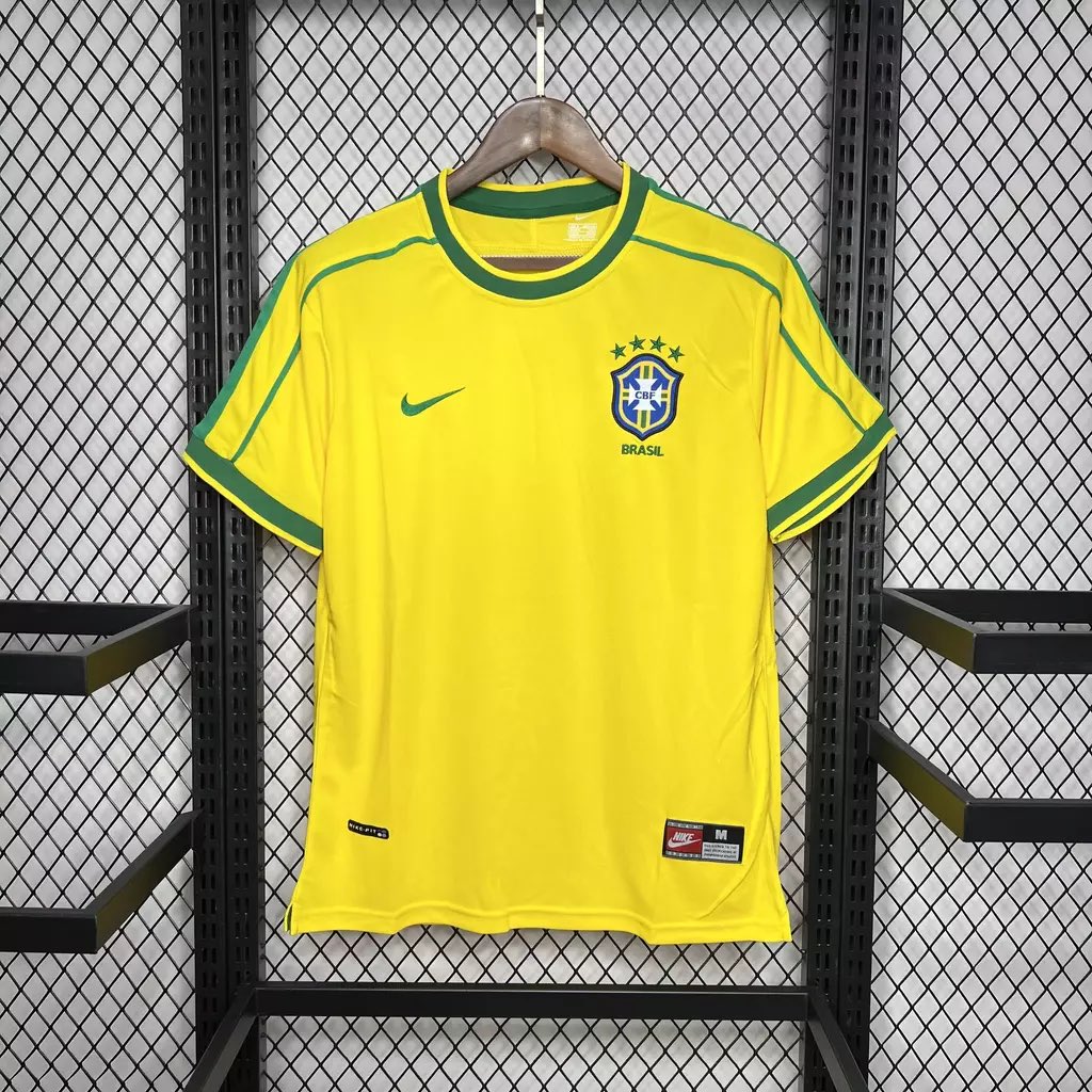 442store_'s tweet photo. Camisa Retrô Brasil 1998 🔥

Disponível em nossa loja https://t.co/0cbW9lfh05