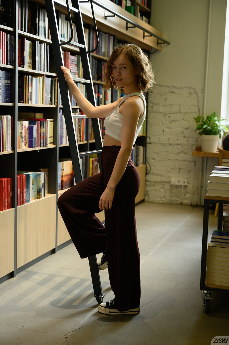 Zishy.com tweet media