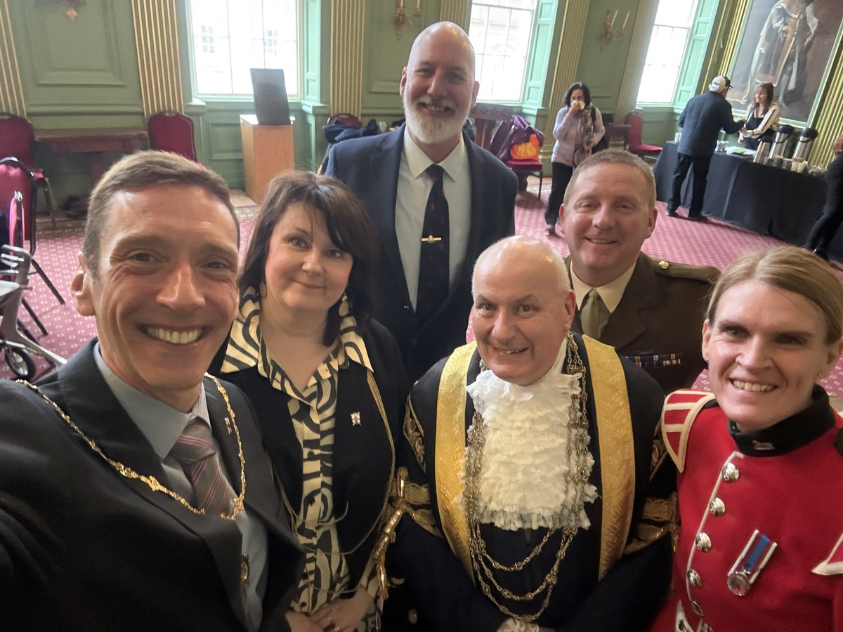 David Smith tweet media