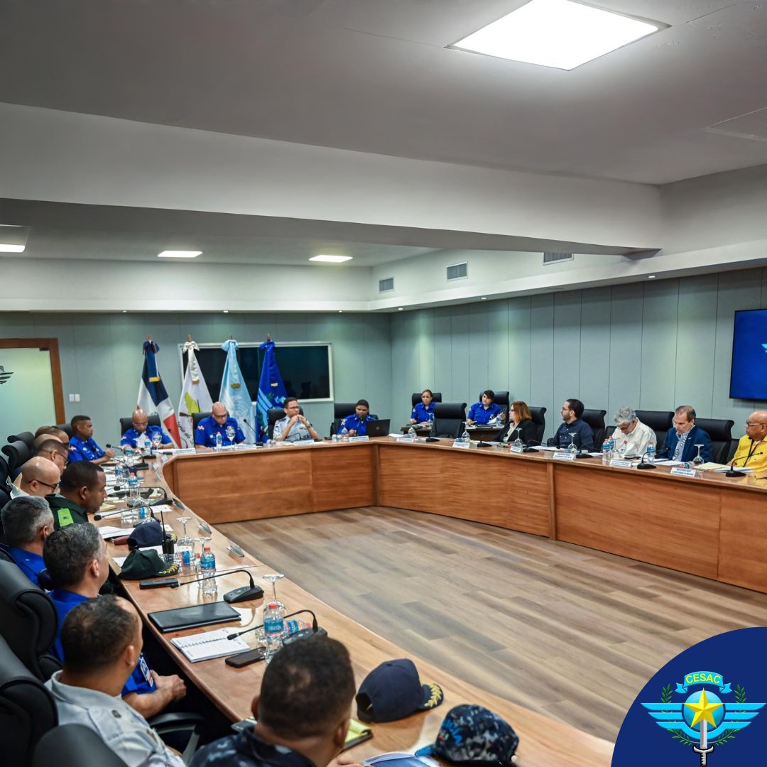 Cuerpo Especializado en Seguridad Aeroportuaria tweet media