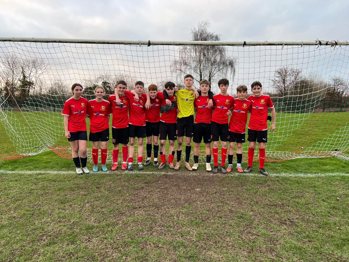 HowdenPE tweet media