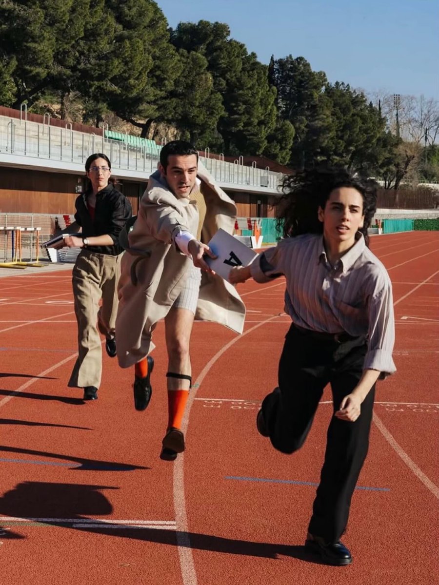 Miriam Moukhles protagoniza “Abecedari”, del 25 de marzo al 19 de abril en la Sala Beckett.
#MiriamMoukhles
#Abecedari