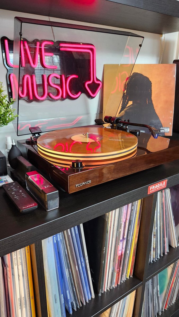 Emmanuel Flores tweet media