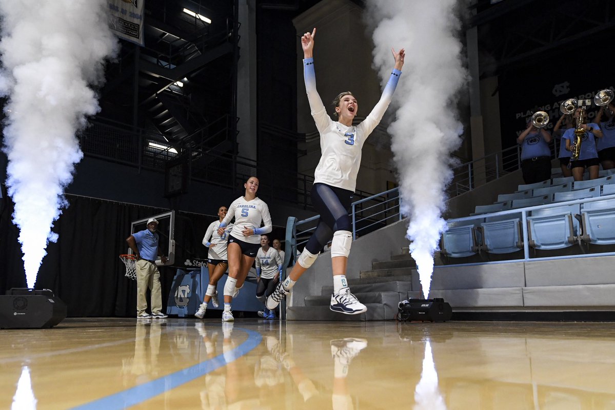 Carolina Volleyball tweet media