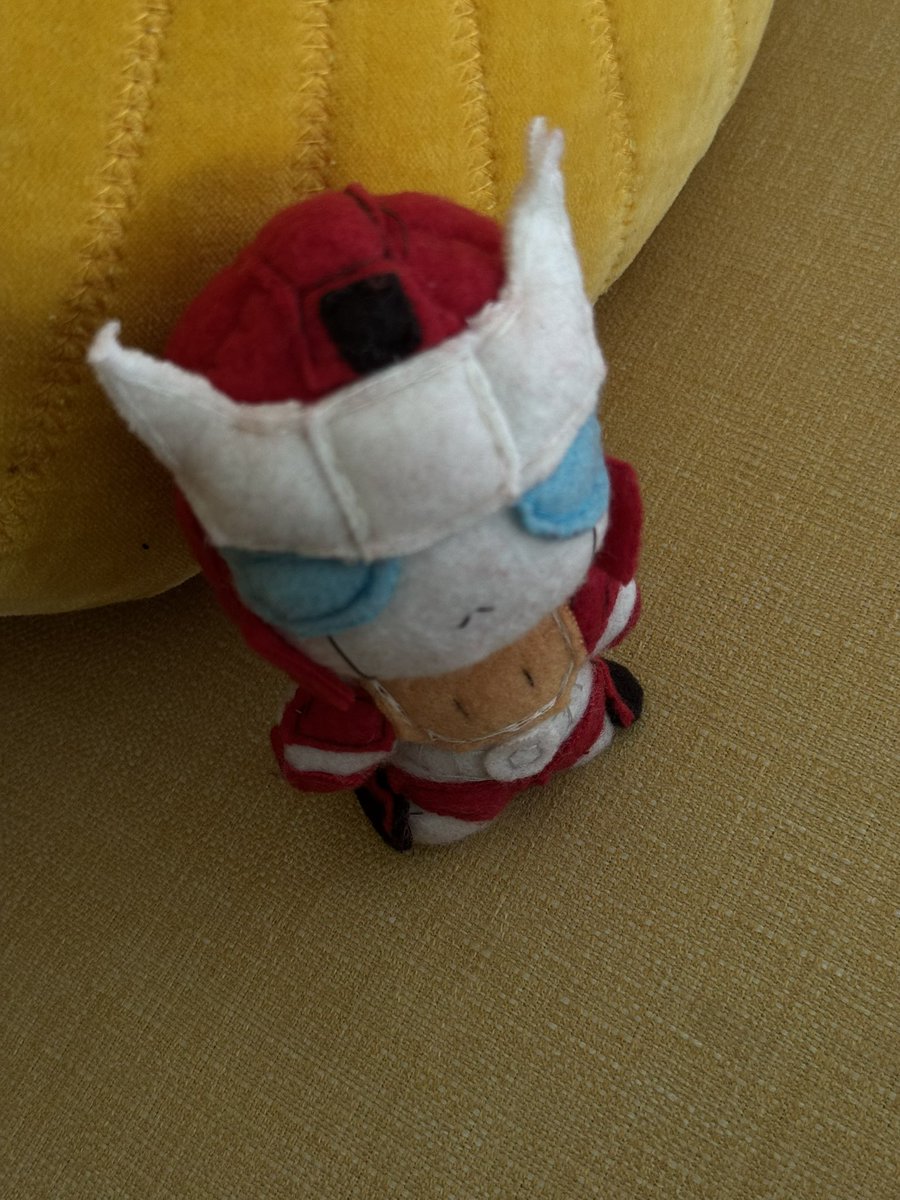 wodimuspwime's tweet photo. i made another chud
#transformers https://t.co/uAL5c5VLl9