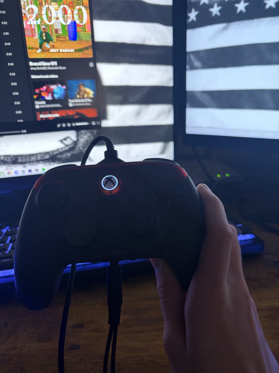 Suspense tweet media