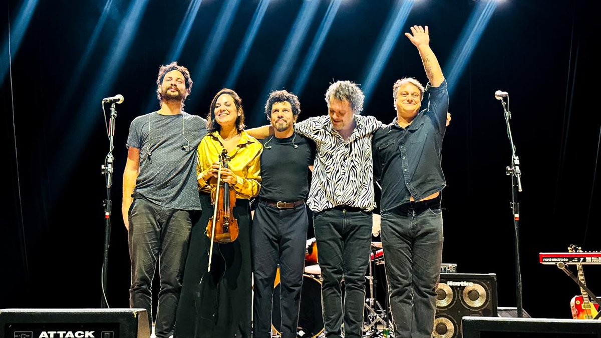 Vanguart tweet media