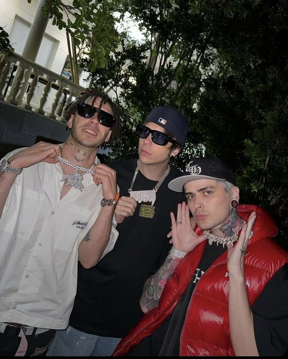 ً cristal 🔸️ tweet media