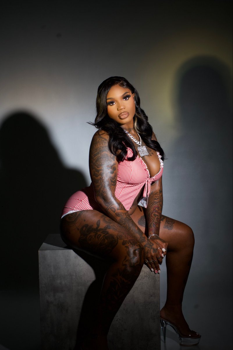 Sally Sossa👩🏽🎤 tweet media