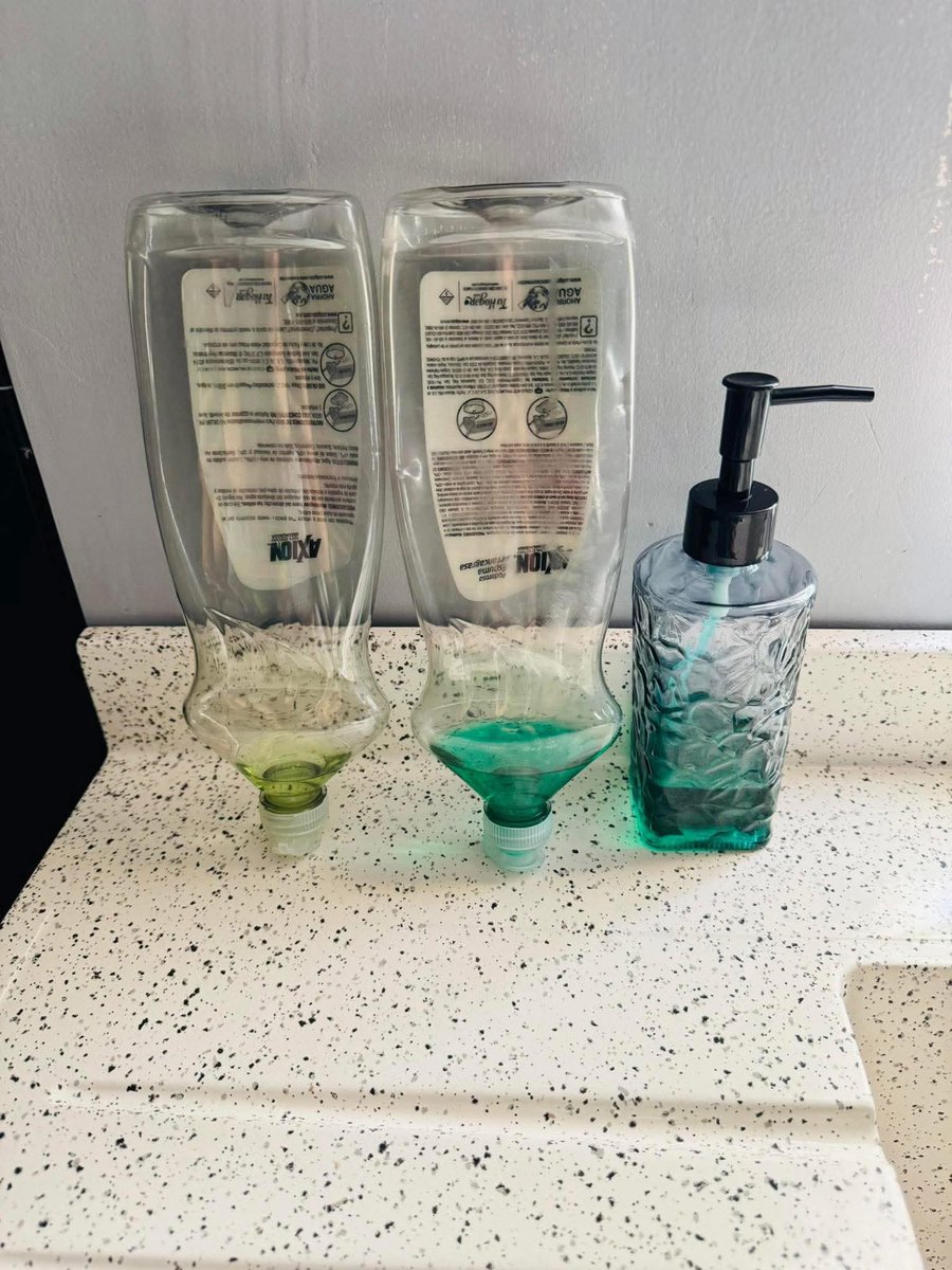 Me compras un boleto para una rifa: 
Yo: