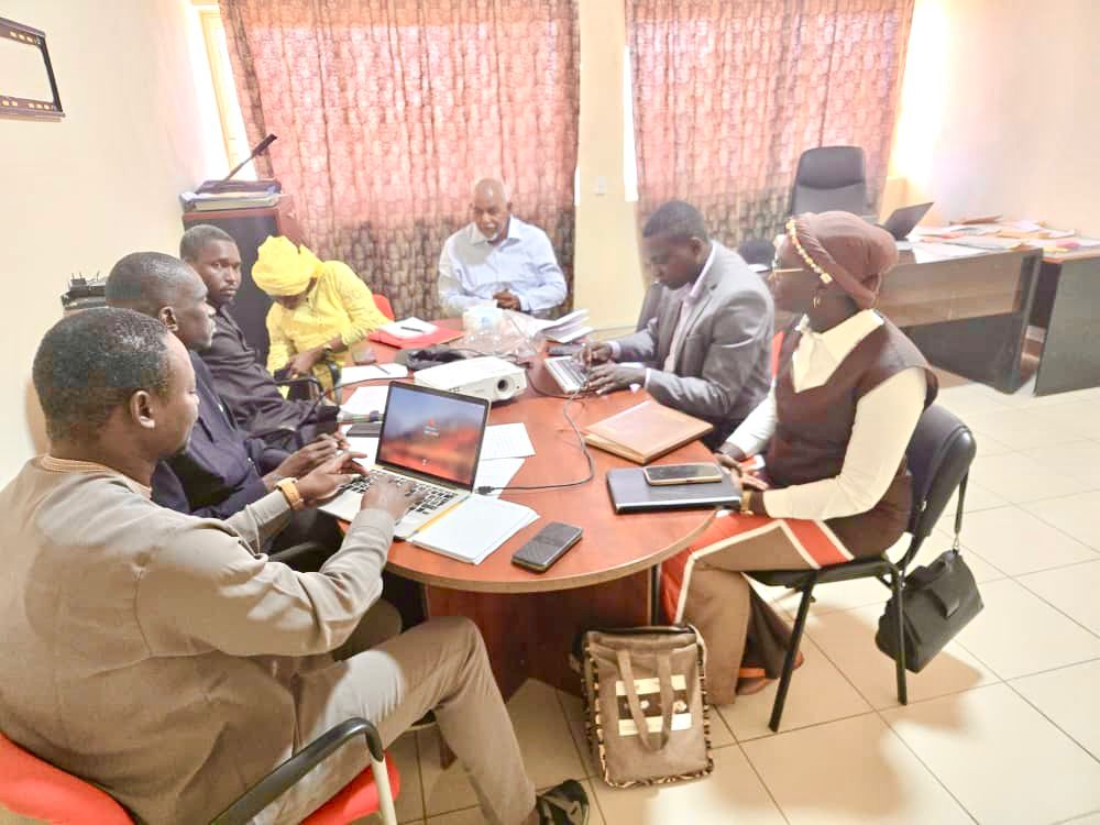 univsinesaloum's tweet photo. Le projet TAGDev 2.0 / ASEC a été présenté aux autorités de Fatick et Kaffrine les 5 et 6 mars 2026 pour promouvoir l’autonomisation des jeunes et des femmes dans les chaînes de valeur agricoles.
#TAGDev #RUFORUM #FondationMastercard @diegane_diouf @Diakhate_12 @pnsbalante https://t.co/1HkuJr5VxR