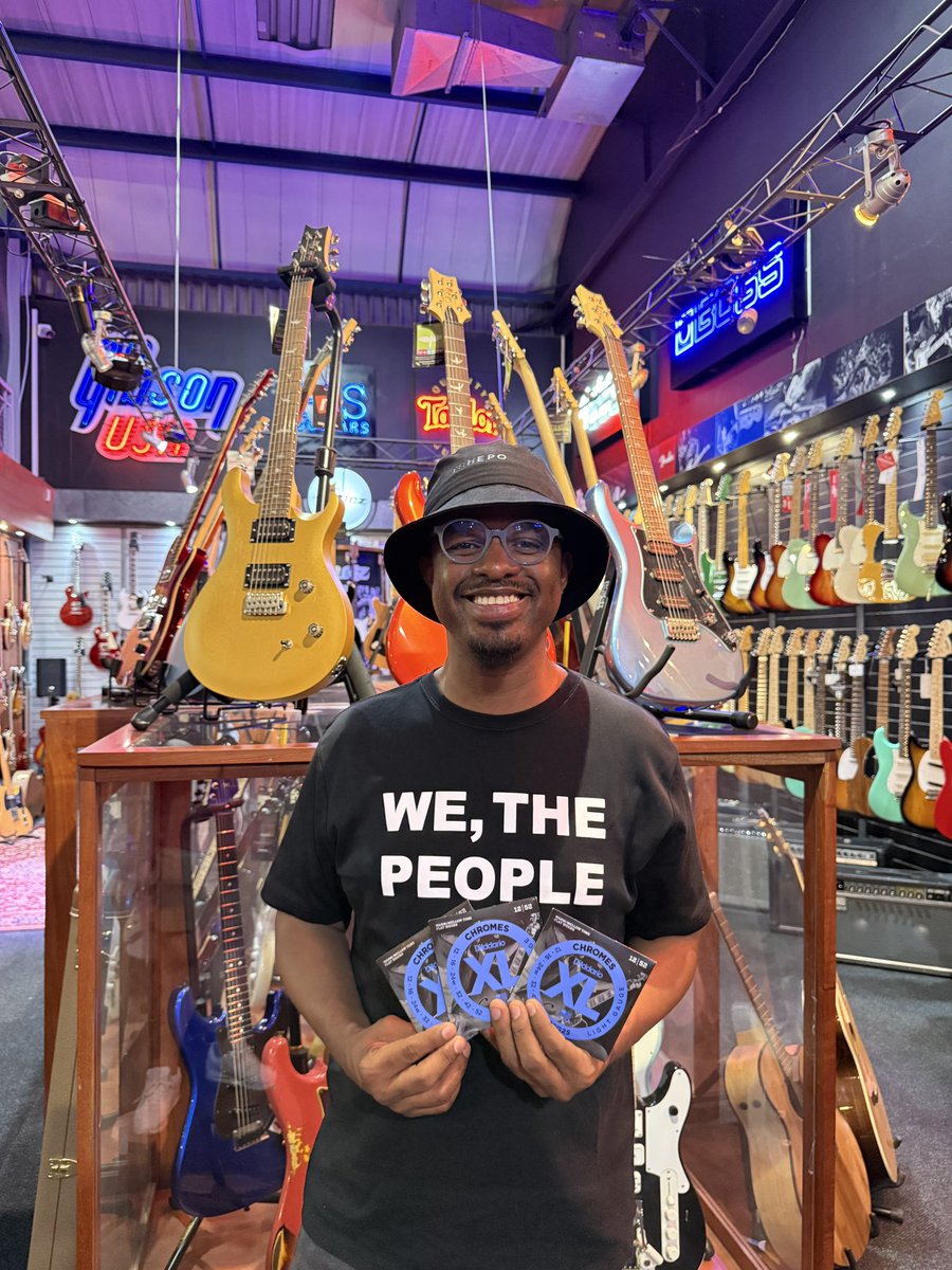 Billy Monama tweet media