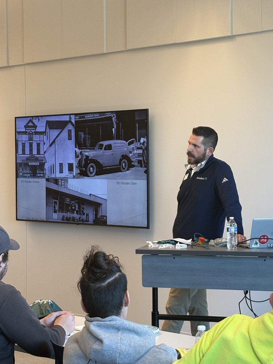 Reinders, Inc. tweet media