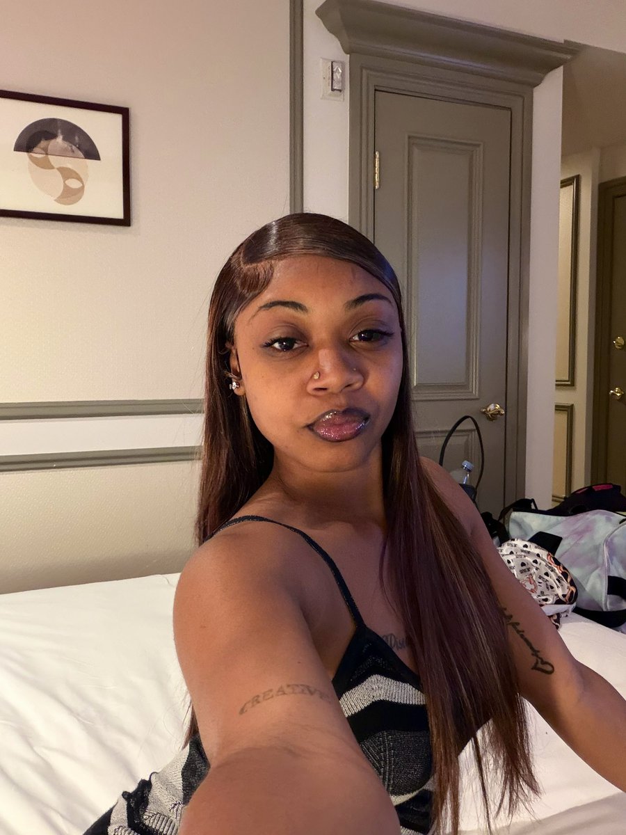 xoxo🫦 (@danyellmicheaux) on Twitter photo 