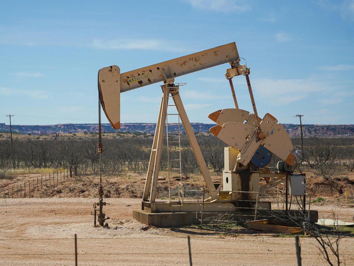 CoinMarketCap tweet media